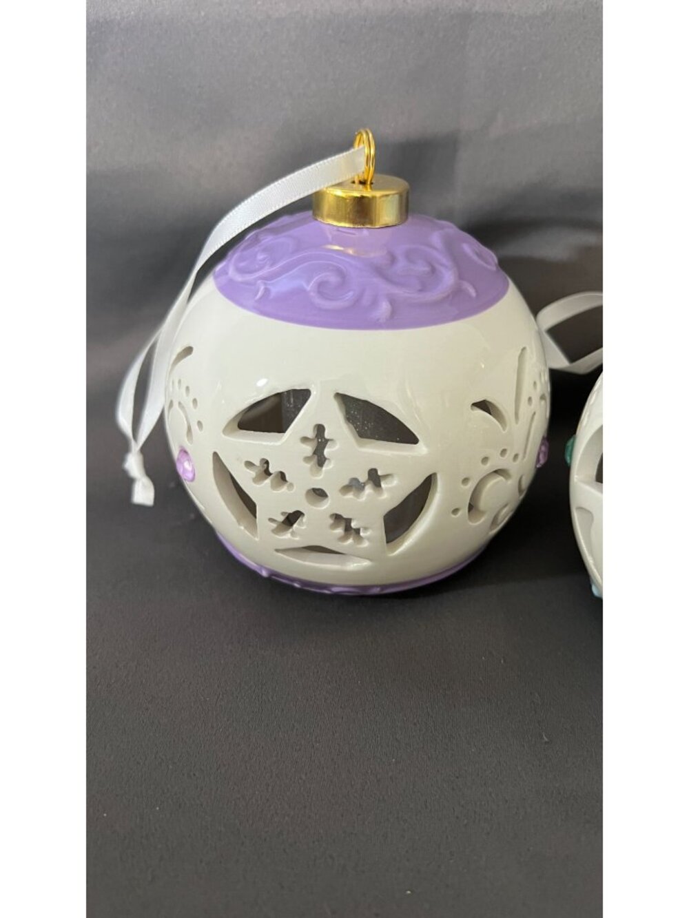 Set Of 5 Colorful Ceramic Christmas Ball Ornaments Cut-Out Lights - Picture 4 of 6